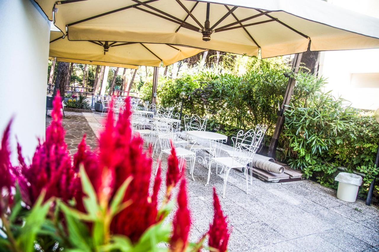 Hotel Roxy Cervia Esterno foto