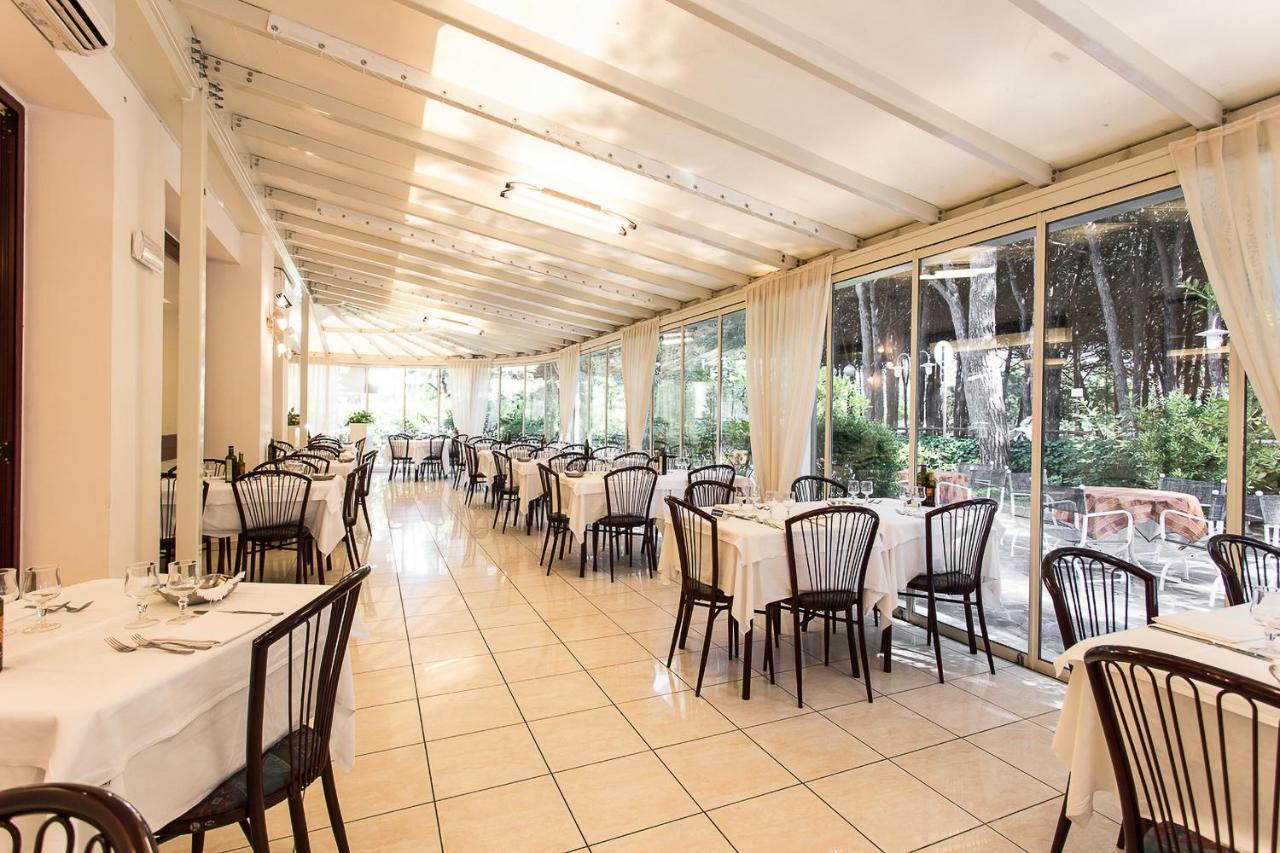 Hotel Roxy Cervia Esterno foto